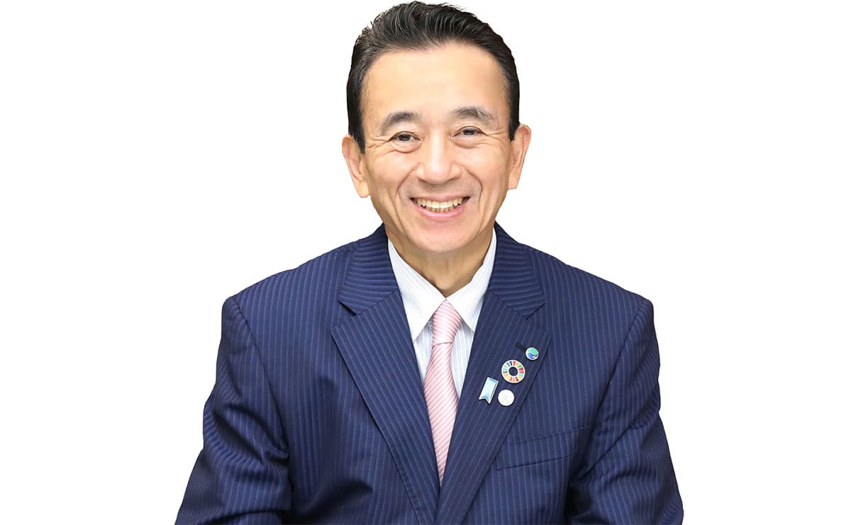 「市長は社長だ」と訴える前浜松市長　鈴木康友氏が初の著書で振り返る改革の軌跡