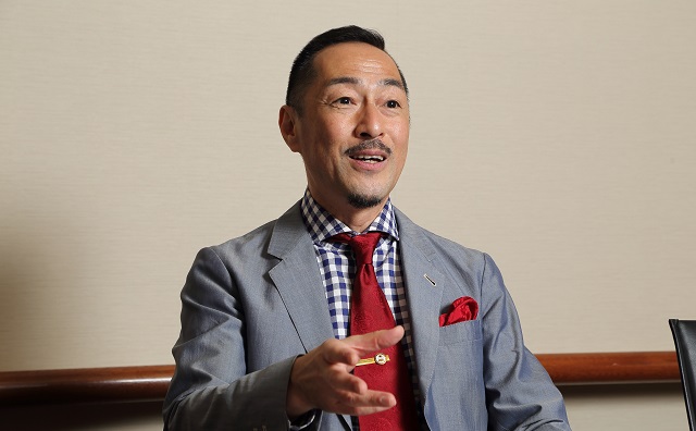 村田晃嗣