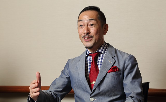 村田晃嗣